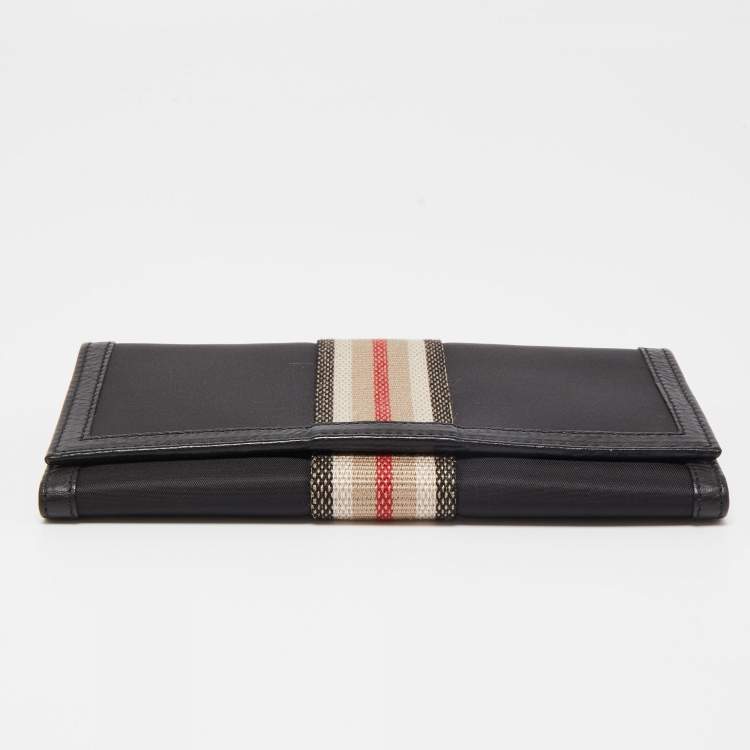 Pre Owned Burberry Black Nylon and Leather Flap Continental Wallet