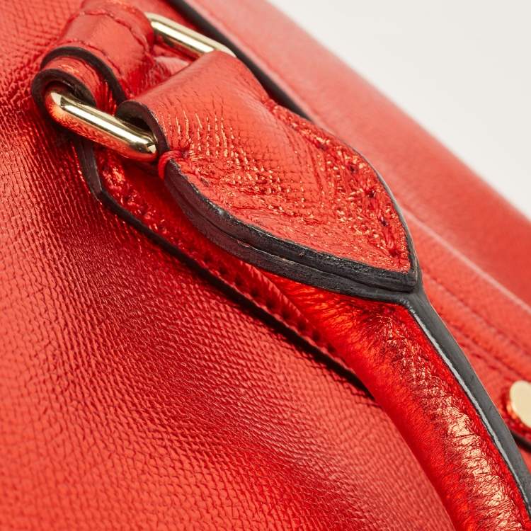 Pre Owned Burberry Metallic Red Leather Somerford Convertible Tote