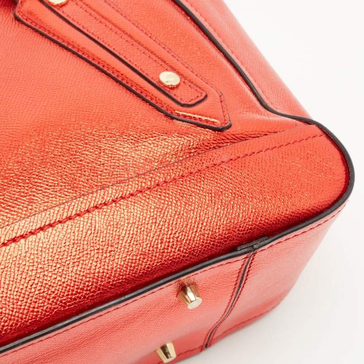 Pre Owned Burberry Metallic Red Leather Somerford Convertible Tote