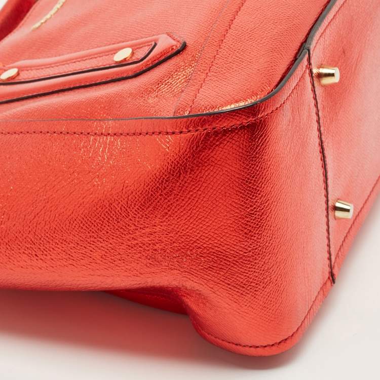 Pre Owned Burberry Metallic Red Leather Somerford Convertible Tote