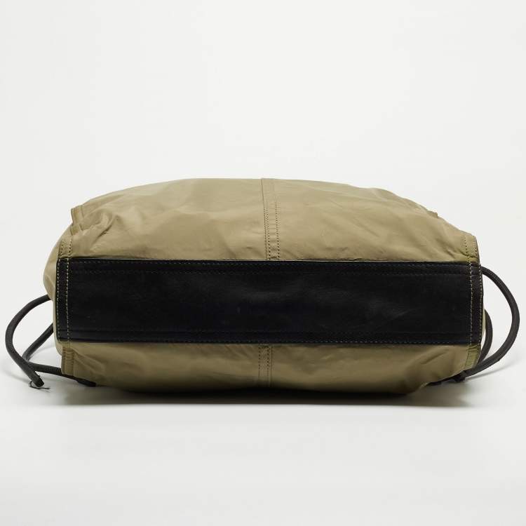 Pre Owned Burberry Military Green Nylon and Leather Buckleigh Tote