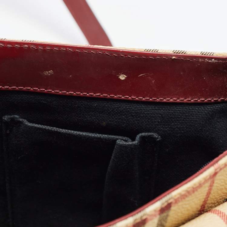 Pre Owned Burberry Beige/Burgundy Haymarket PVC and Leather Flap Tote