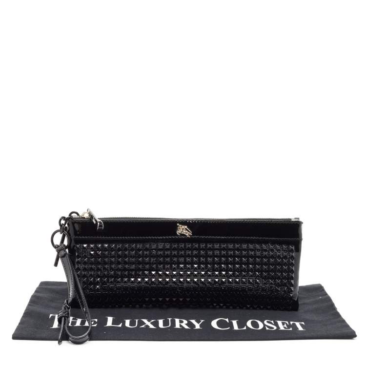Pre Owned Burberry Black Patent Leather Hyde Studded Wristlet Clutch