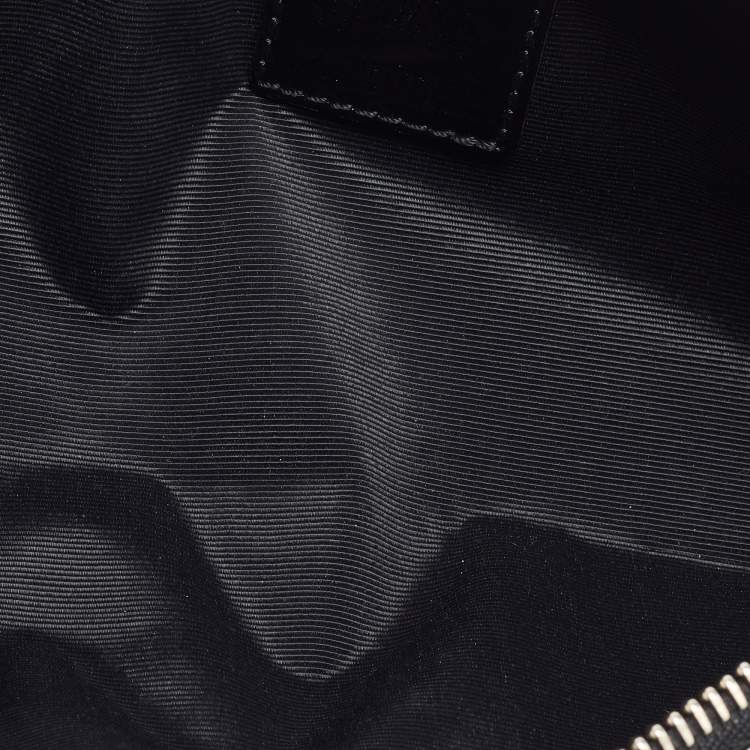 Pre Owned Burberry Black Patent Leather Hyde Studded Wristlet Clutch
