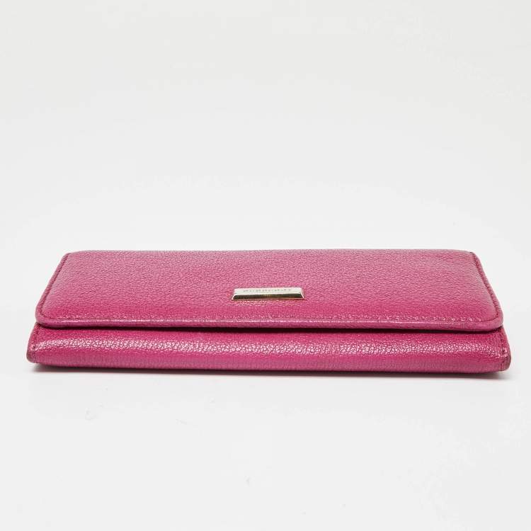 Pre Owned Burberry Pink Leather Flap Continental Wallet
