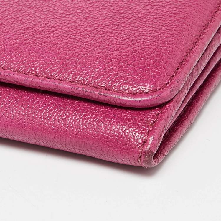 Pre Owned Burberry Pink Leather Flap Continental Wallet