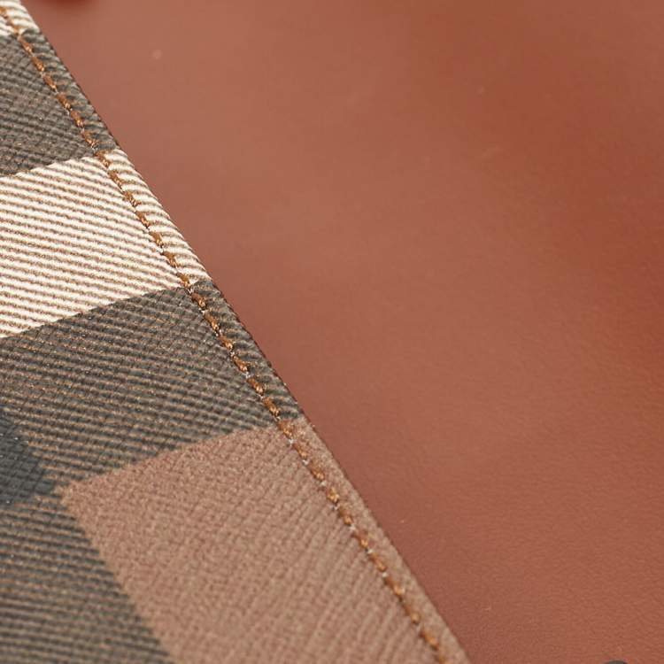 Pre Owned Burberry Brown/Black Check Coated Canvas and Leather Dorset Shoulder Bag