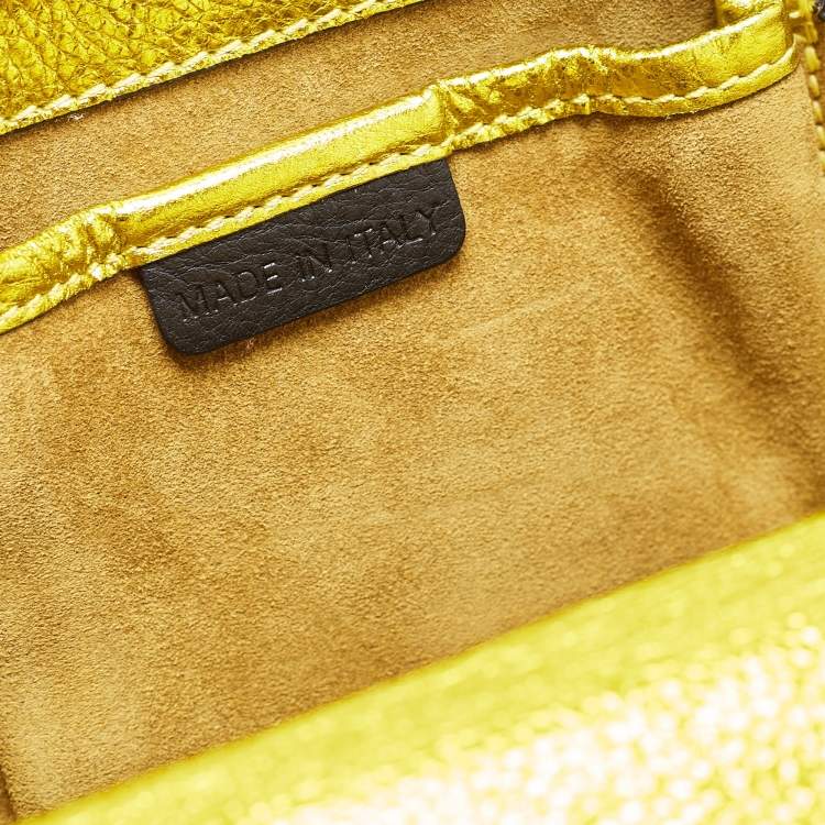 Pre Owned Burberry Metallic Yellow Leather Mayfield Flap Clutch