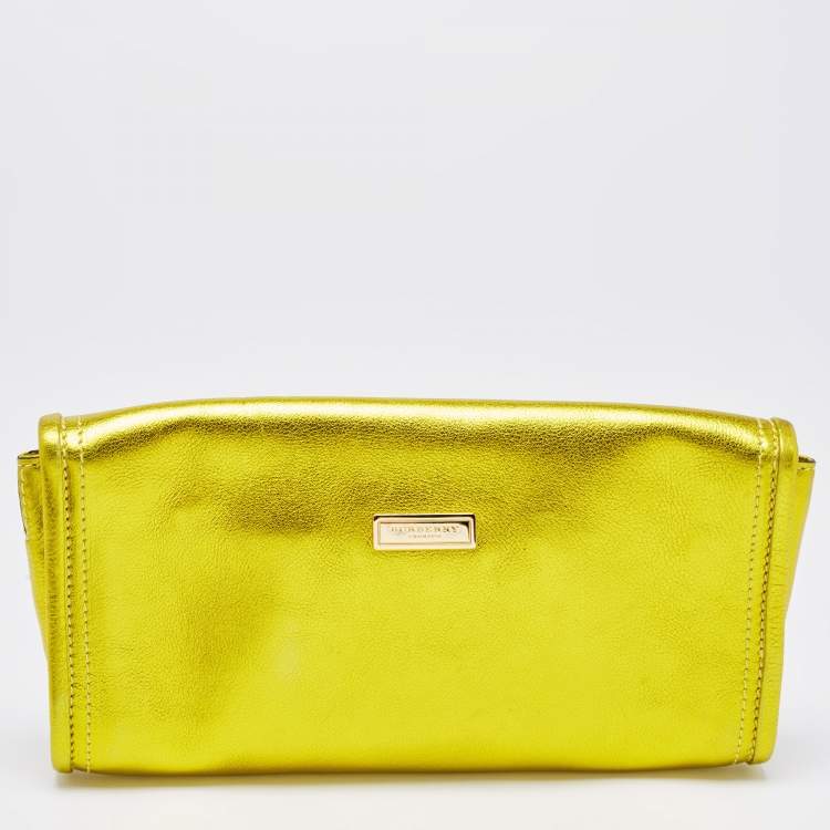 Pre Owned Burberry Metallic Yellow Leather Mayfield Flap Clutch