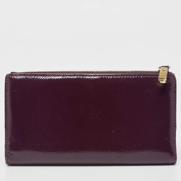 Pre Owned Burberry Purple Patent Leather Zip Bifold Wallet