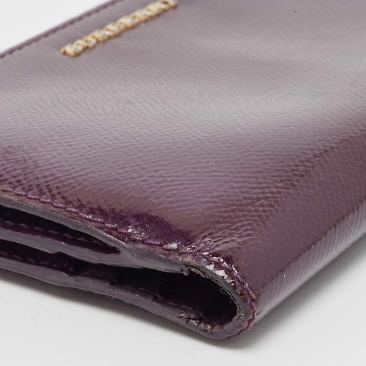 Pre Owned Burberry Purple Patent Leather Zip Bifold Wallet