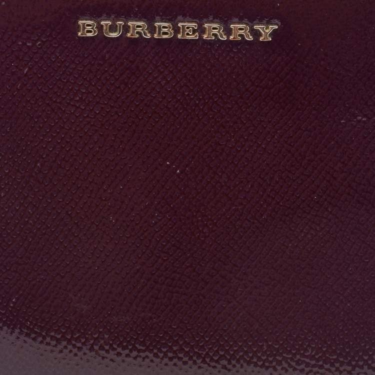 Pre Owned Burberry Purple Patent Leather Zip Bifold Wallet