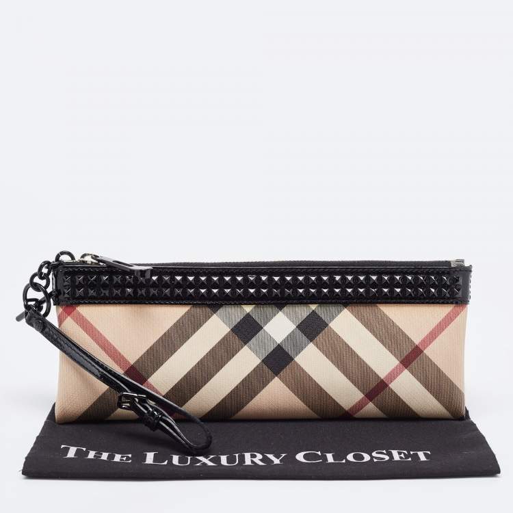 Pre Owned Burberry Beige/Black Nova Check PVC and Patent Leather Studded Wristlet Clutch