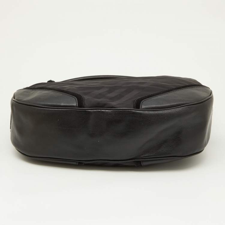 Pre Owned Burberry Black Beat Check Nylon and Leather Maskell Hobo