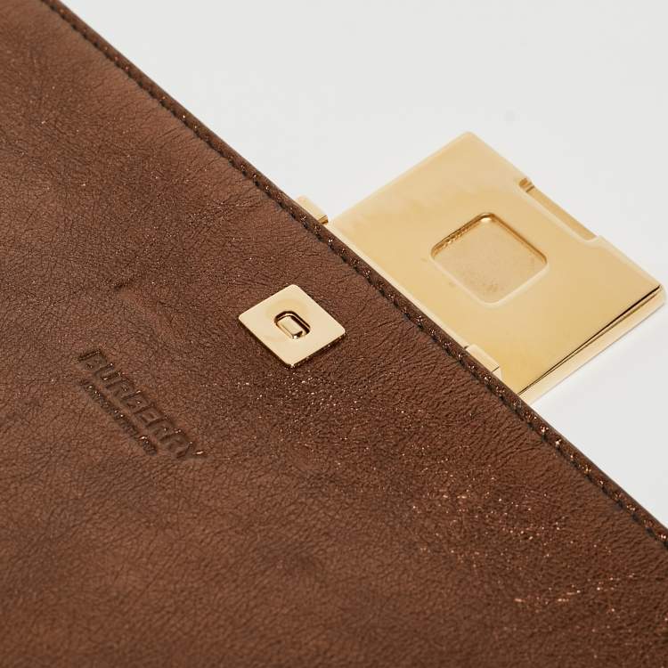Pre Owned Burberry Bronze Leather Studded Olympia Clutch