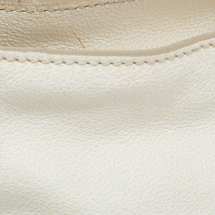 Pre Owned Burberry Off White Leather Creighton Hobo