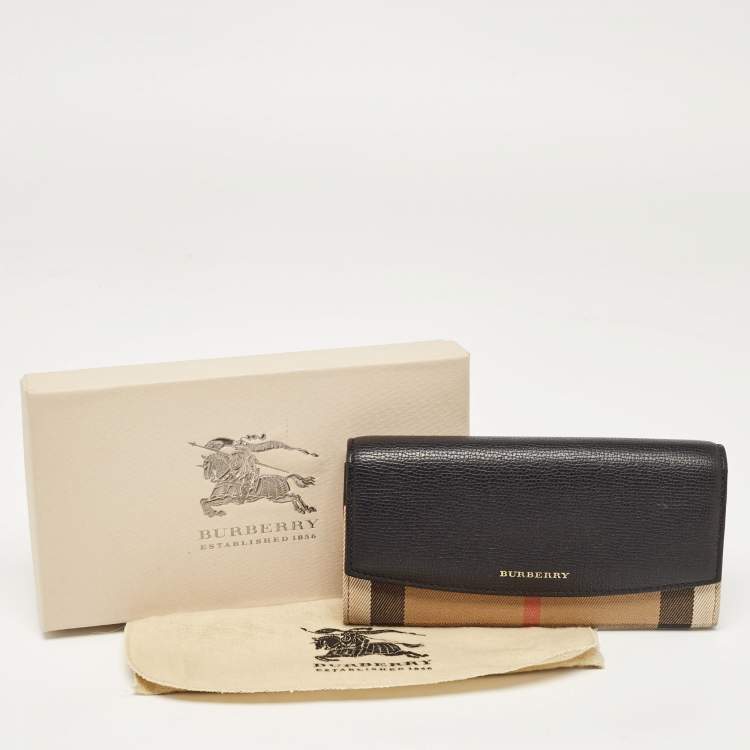 Pre Owned Burberry Black/Beige House Check Canvas and Leather Flap Continental Wallet