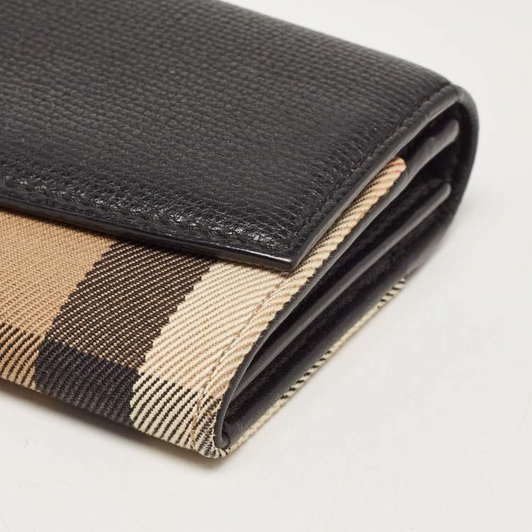 Pre Owned Burberry Black/Beige House Check Canvas and Leather Flap Continental Wallet