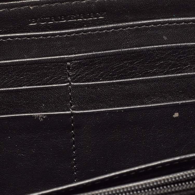 Pre Owned Burberry Black/Beige House Check Canvas and Leather Ziggy Zip Around Wallet
