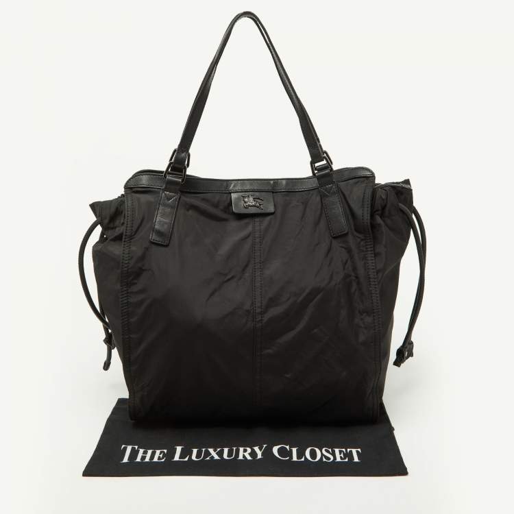 Pre Owned Burberry Black Nylon and Leather Buckleigh Tote