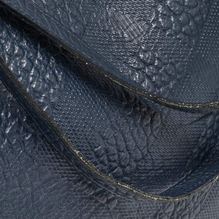 Pre Owned Burberry Navy Blue Embossed Leather Canterbury Tote