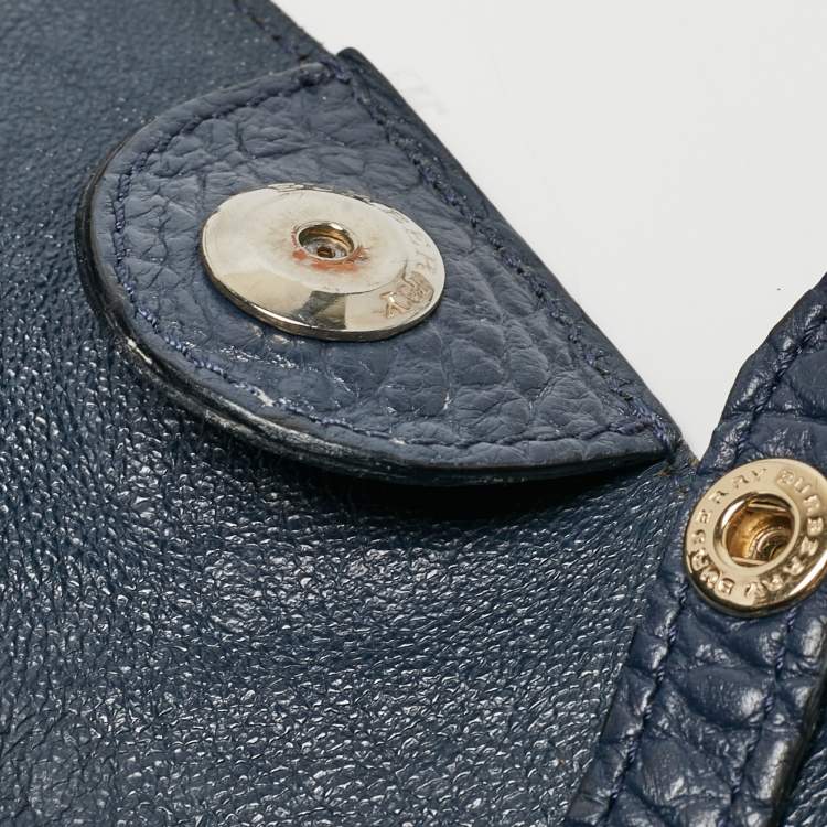 Pre Owned Burberry Navy Blue Embossed Leather Canterbury Tote