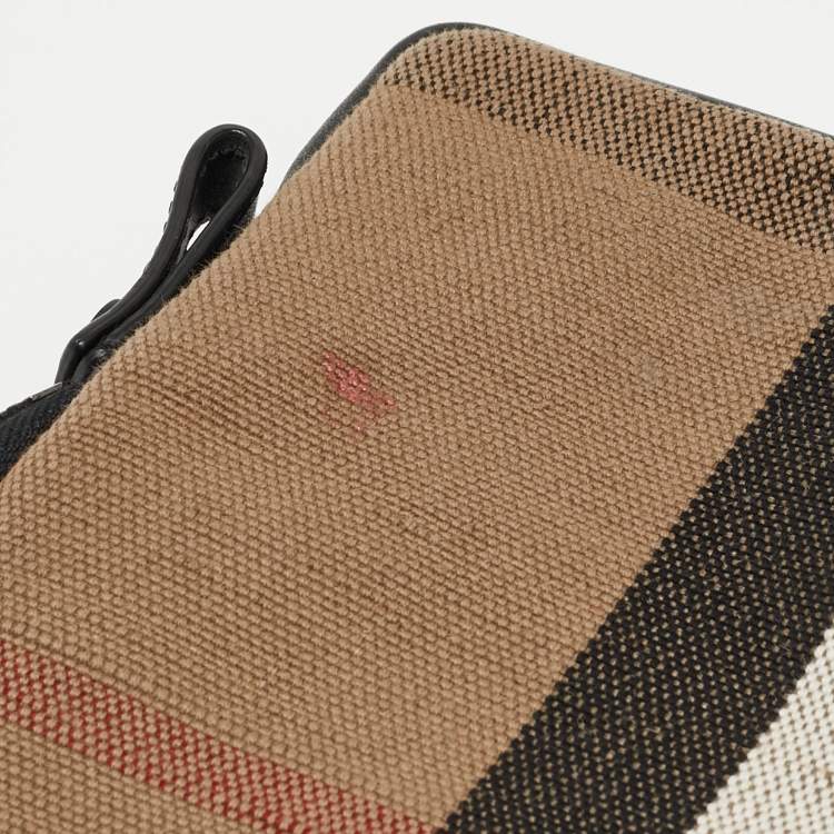 Pre Owned Burberry Beige/Black Exploded Check Canvas and Leather Zip Pouch