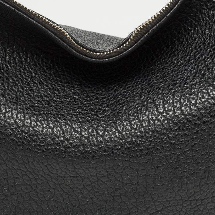 Pre Owned Burberry Black Pebbled Leather Ledbury Hobo