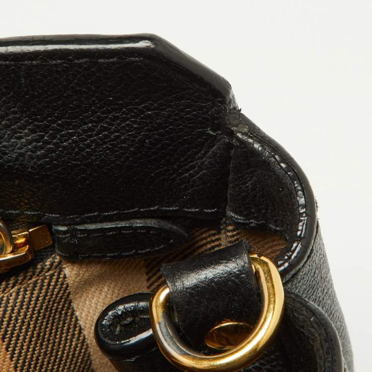 Pre Owned Burberry Black Grained Leather Small Buckle Tote