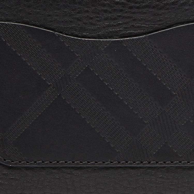 Pre Owned Burberry Black Leather Zip Bifold Wallet