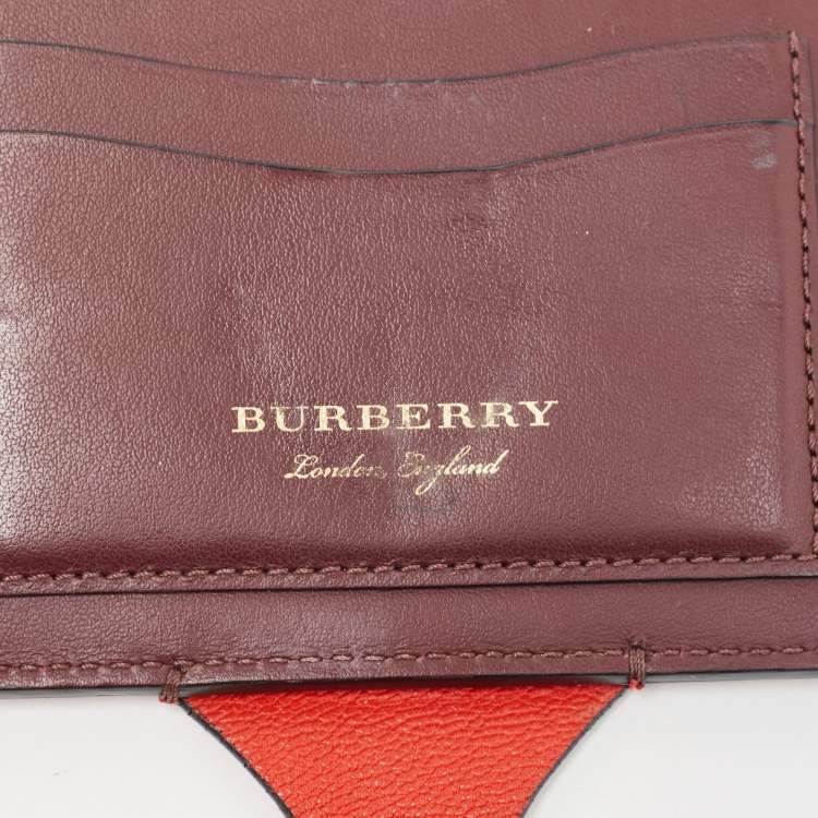 Pre Owned Burberry Red Leather Harlow Continental Wallet