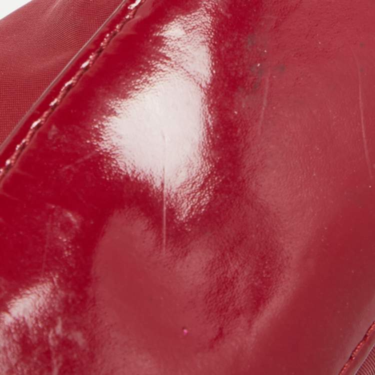 Pre Owned Burberry Burgundy Patent Leather and Nylon Westchester Clutch