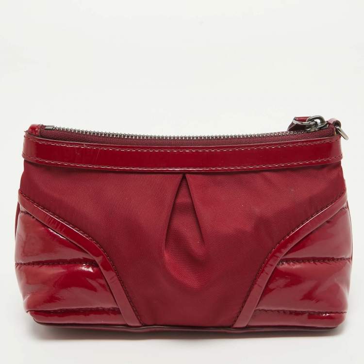 Pre Owned Burberry Burgundy Patent Leather and Nylon Westchester Clutch