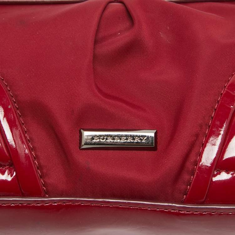 Pre Owned Burberry Burgundy Patent Leather and Nylon Westchester Clutch