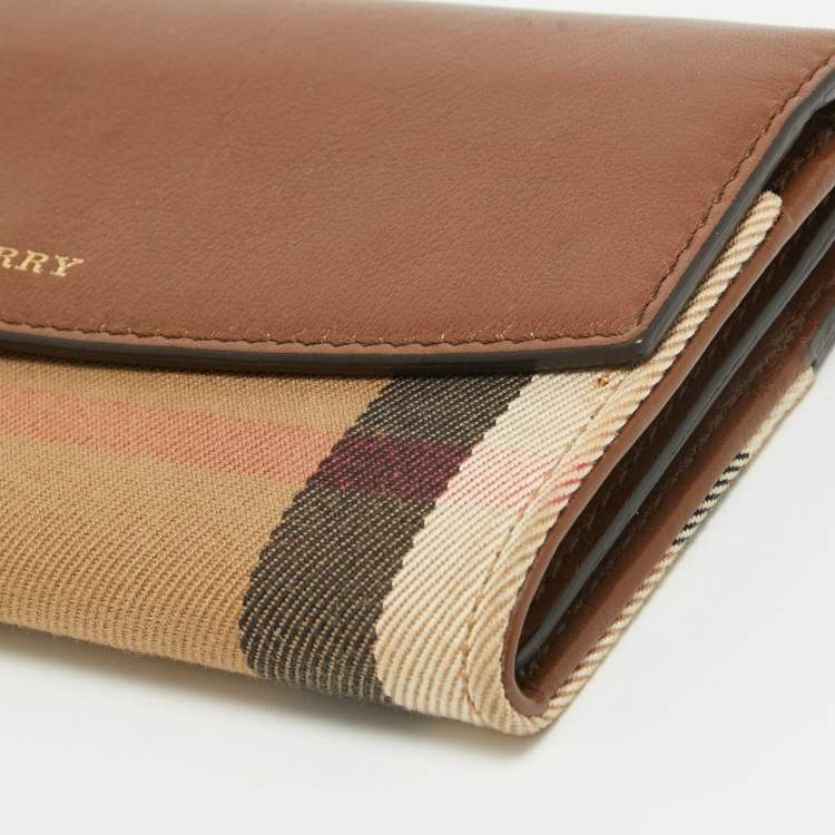 Pre Owned Burberry Beige/Brown House Check Canvas and Leather Flap Continental Wallet