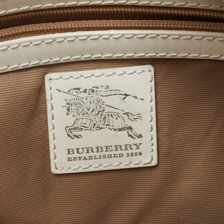 Pre Owned Burberry Beige/Off White Nova Check PVC and Patent Leather Hobo