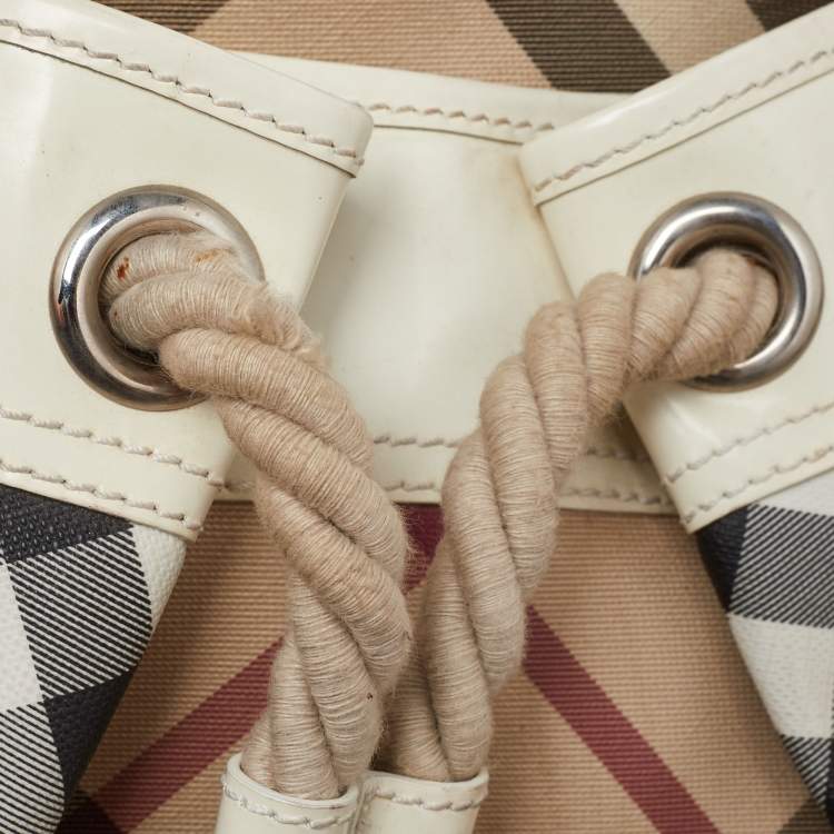 Pre Owned Burberry Beige/Off White Nova Check PVC and Patent Leather Hobo