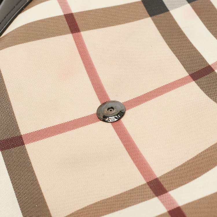 Pre Owned Burberry Black/Beige Nova Check PVC and Patent Leather Brooke Hobo