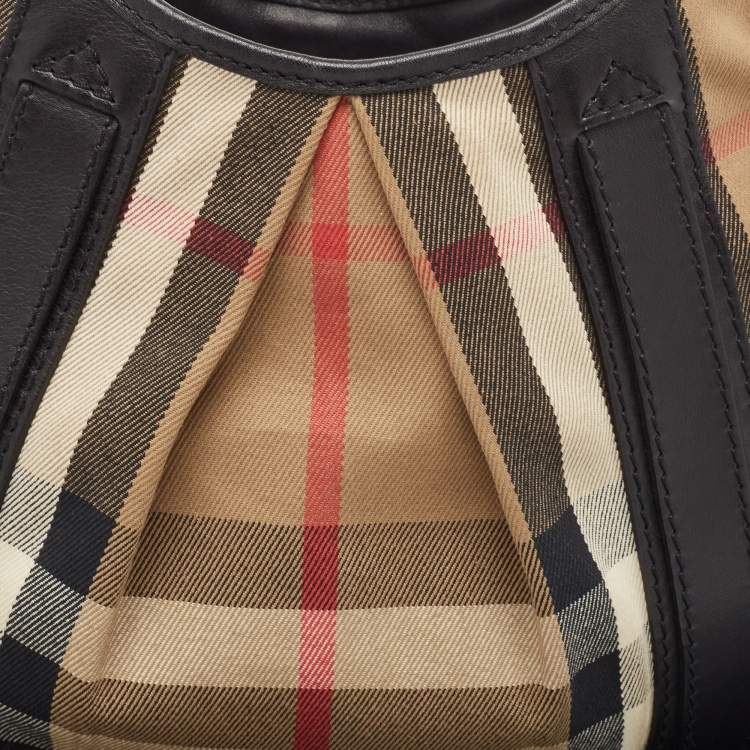 Pre Owned Burberry Black/Beige House Check Canvas and Leather Phoebe Hobo