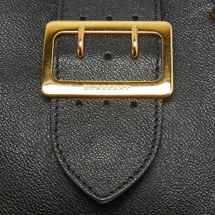 Pre Owned Burberry Black Leather Buckle Flap Tote