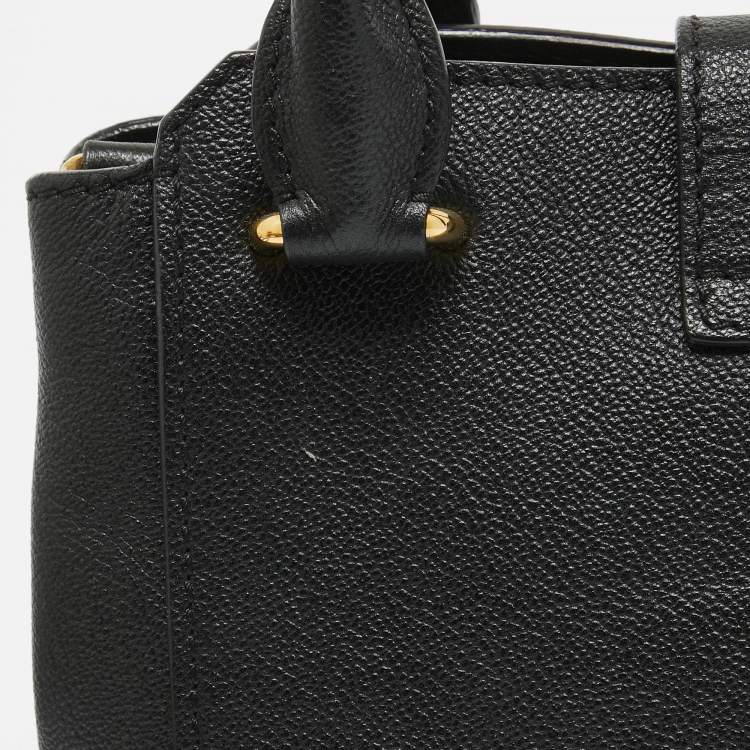 Pre Owned Burberry Black Leather Buckle Flap Tote