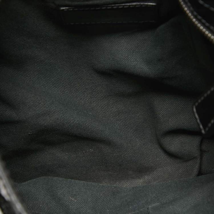 Pre Owned Burberry Black Textured Patent Leather Hobo