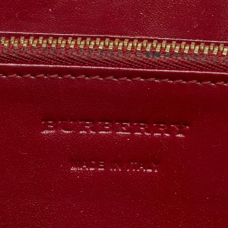 Pre Owned Burberry Beige/Red Haymarket Check Coated Canvas Zip Around Wallet