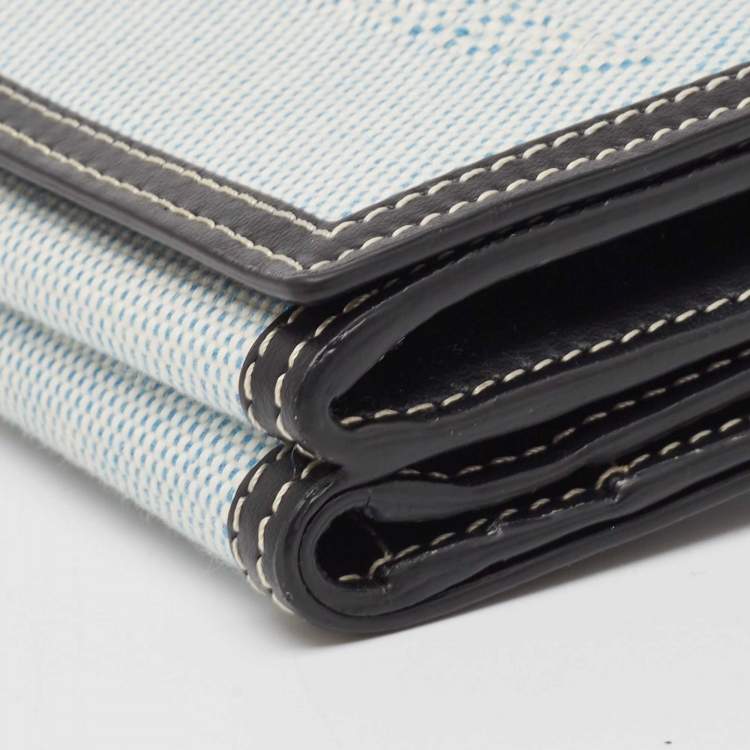Pre Owned Burberry Blue/Black Canvas and Leather Luna Compact Wallet