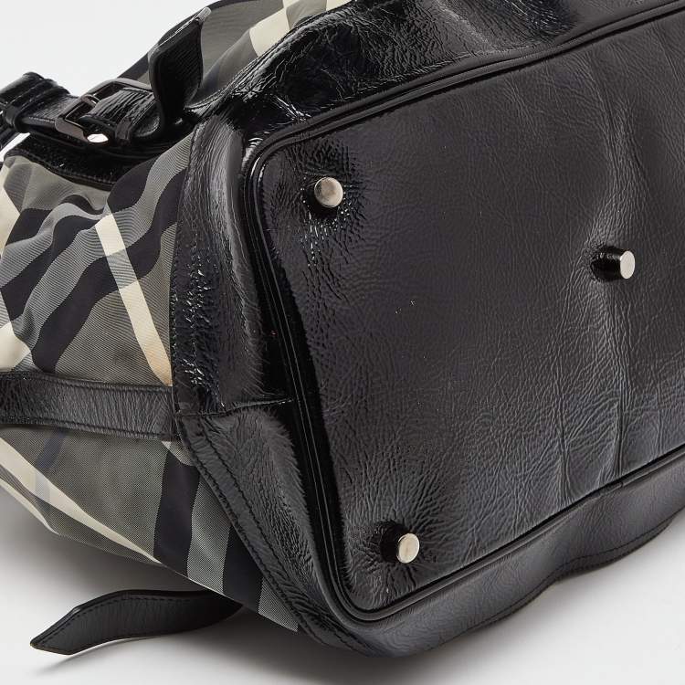 Pre Owned Burberry Black/Grey Beat Check Canvas and Patent Leather Lowry Tote