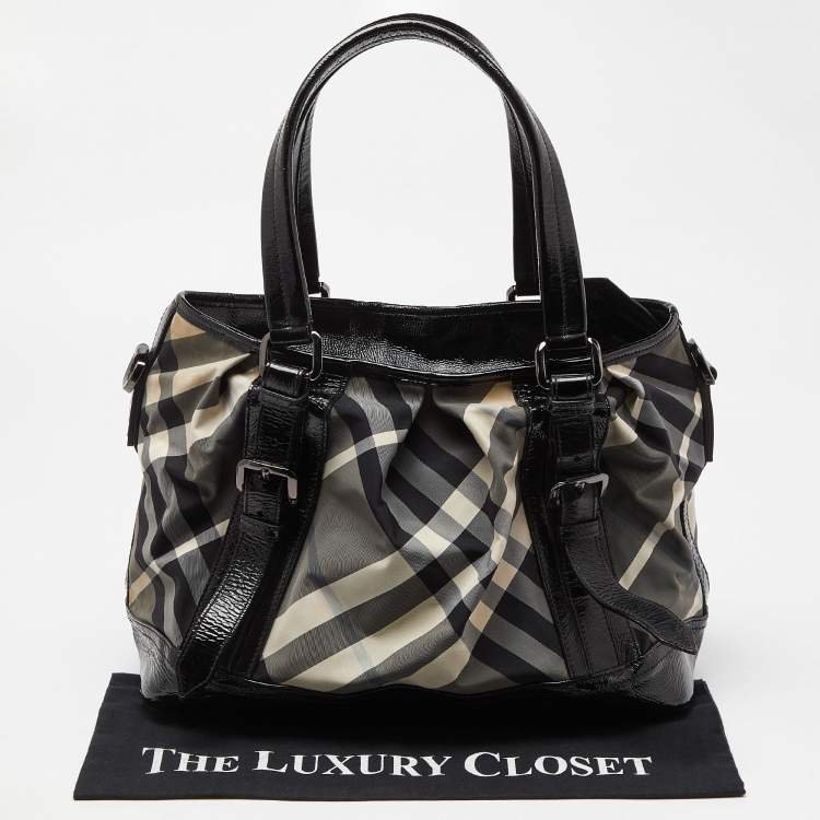 Pre Owned Burberry Black/Grey Beat Check Canvas and Patent Leather Lowry Tote