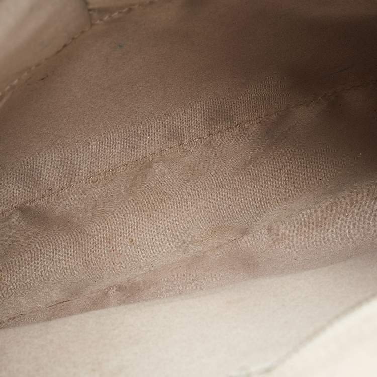 Pre Owned Burberry Silver/Beige House Check Coated Canvas and Patent Leather Brooke Hobo