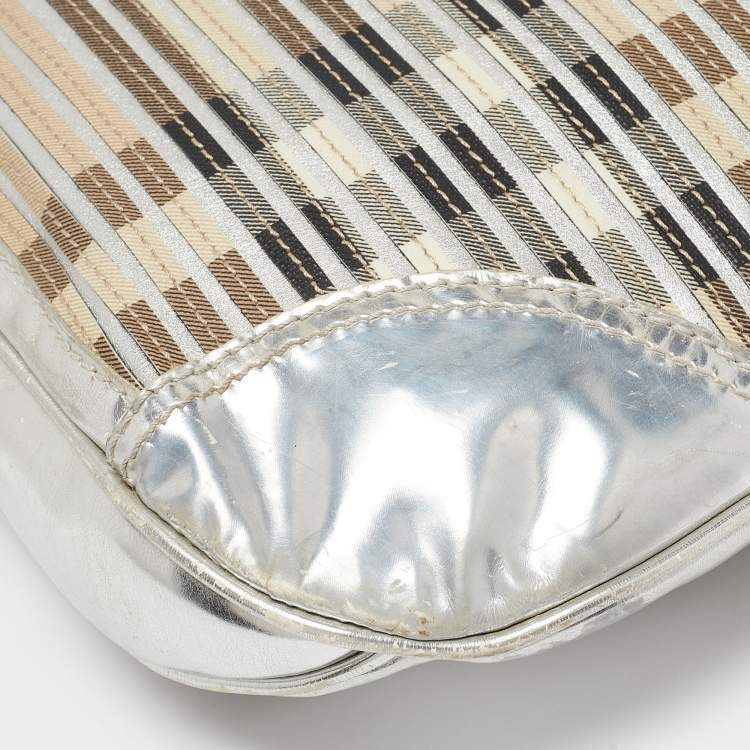 Pre Owned Burberry Silver/Beige House Check Coated Canvas and Patent Leather Brooke Hobo