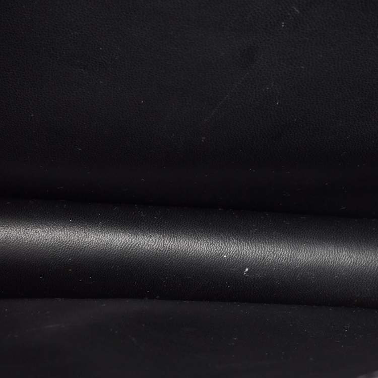 Pre Owned Burberry Black Leather Medium TB Shoulder Bag