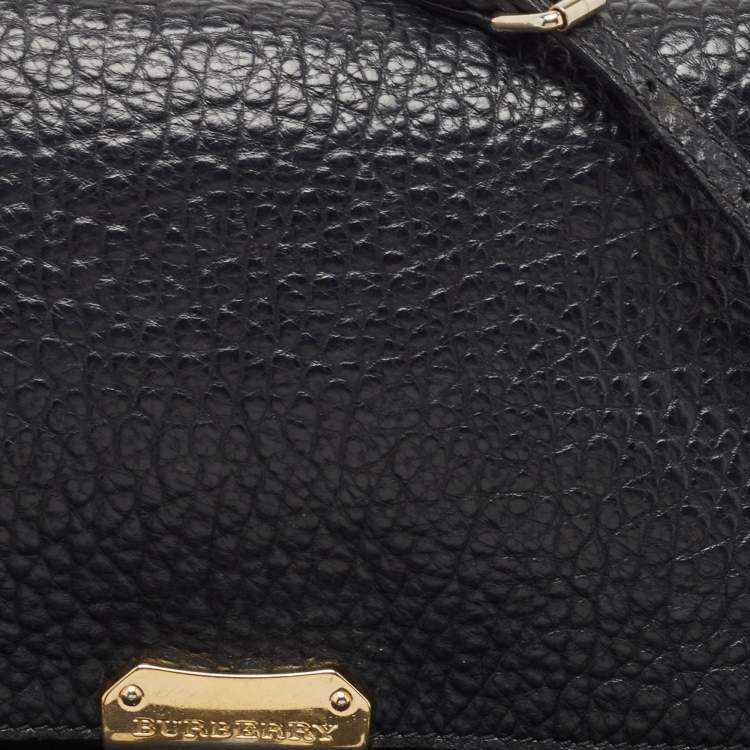 Pre Owned Burberry Black Pebbled Leather Mildenhall Shoulder Bag